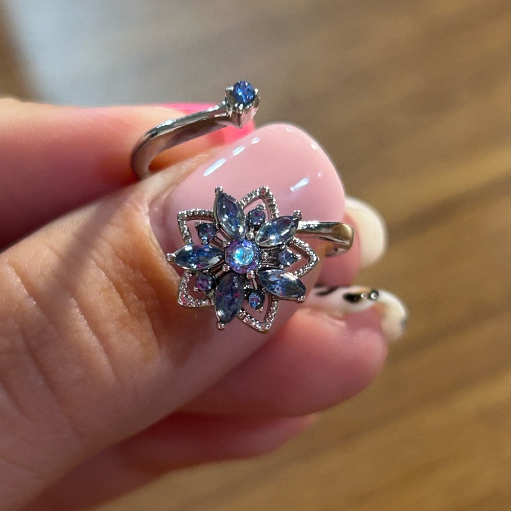 Blue  Floral Swivel Ring
